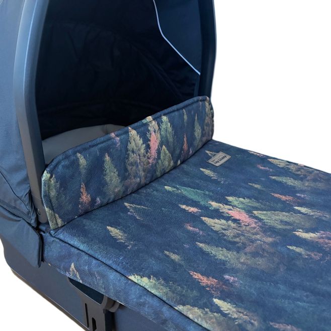 První kryt na korbu na "trojku" je na světě, tak můžete začít ladit své kočárky :-) Na výběr je nepřeberné množství...