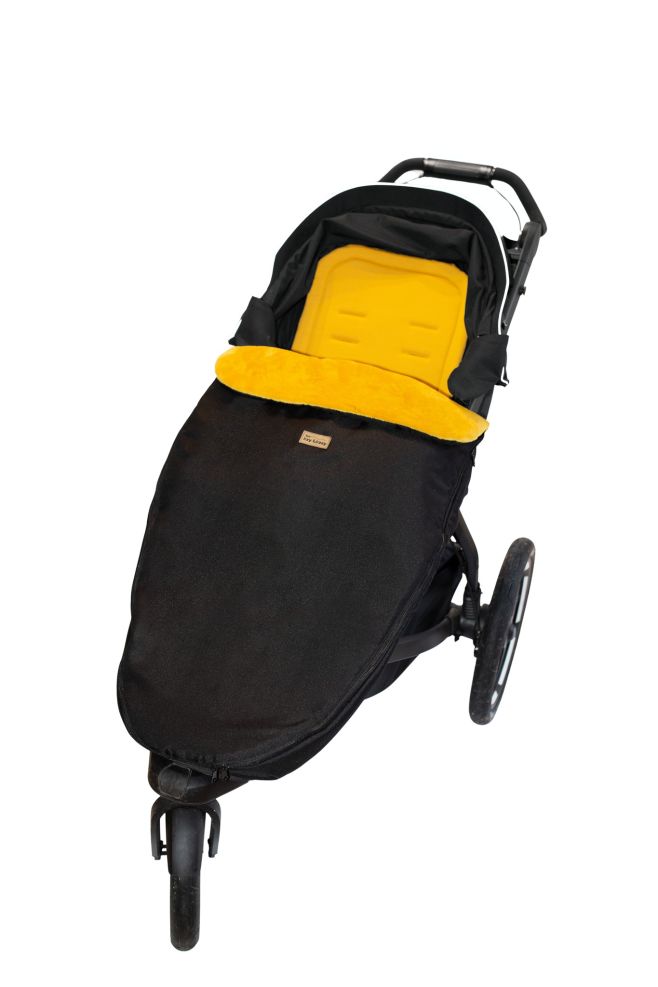 Další tip na sladění kočárku, tentokrát v minimalistickém stylu. Když nechcete být bez barev, ale divoké vzory nejsou nic...